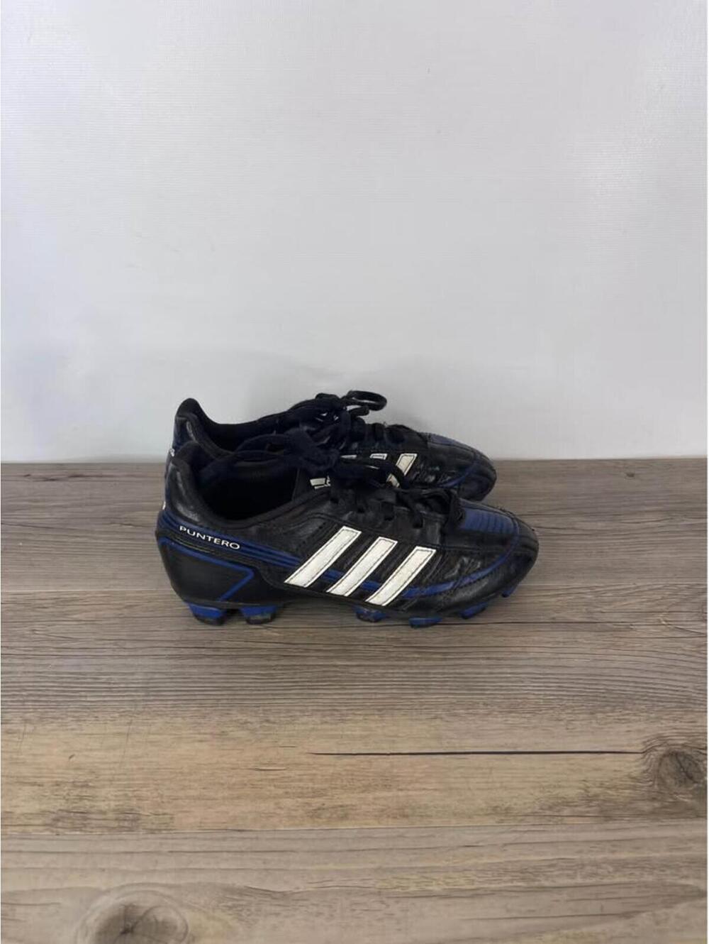 Adidas Puntero Soccer Cleats Size 1